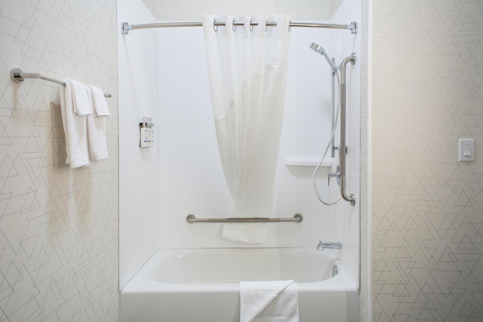 Holiday Inn Express & Suites Prince Albert - South By Ihg Экстерьер фото